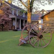 Compass Inn Museum (Laughlintown)