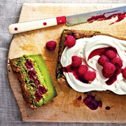 Matcha and Raspberry Cake