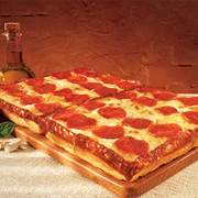 Detroit Style Deep Dish Pizza