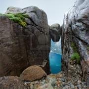 Kjeragbolten, Norway