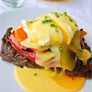 Eggs Omar / Steak Benedict