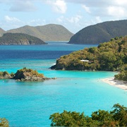 Relaxing on the Beautiful Beaches of US Virgin Islands