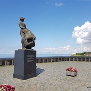 Vissersmonument, Urk, Netherlands
