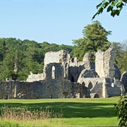 Bayham Abbey (EH)