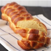 Challah/Egg Bread
