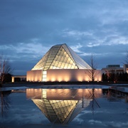 Ismaili Centre, Toronto