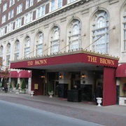 Devour a Hot Brown at Louisville&#39;s Brown Hotel