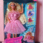 Locket Surprise Barbie