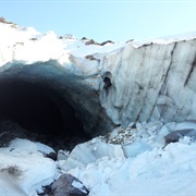 Go Into Snow Cave