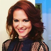 Sarah Drew