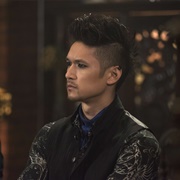 Magnus Bane (Shadowhunters)