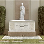 Bette Davis (Glendale, CA)