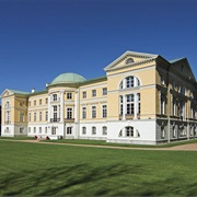 Mežotnes Pils (Castle)