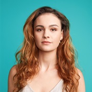 Sophie Skelton