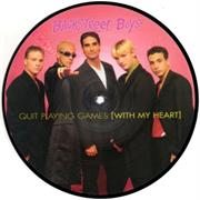 Хобби на английском для детей. Тема my hobby. Увлечения на английском языке. Jim is playing a game. Quotes playing games while learning.