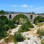 Pont Julien
