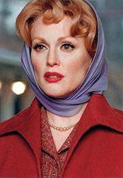 Julianne Moore - Far From Heaven
