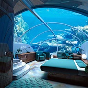 Poseidon Undersea Resort, Fiji
