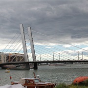 Crusell Bridge, Helsinki