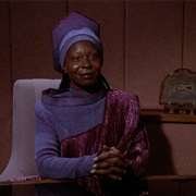 Guinan (Star Trek Next Generation)