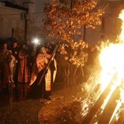 Badnjak Bonfire, Serbia