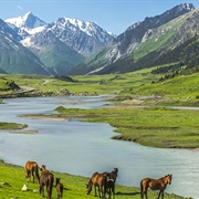 Köl-Tör Lake, Kyrgyzstan