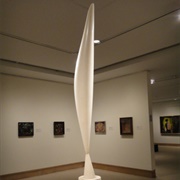 Constantin Brâncuși: Bird in Space (1923)