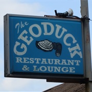 The Geoduck Restaurant & Lounge (Brinnon, Washington)
