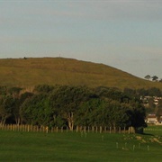 Te Pane-O-Mataaho/Māngere Mountain