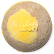 Honey Bee Bath Bomb