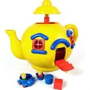 Big Yellow Teapot