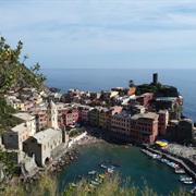 Work in Italy for Summer