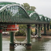 Burnett Bridge