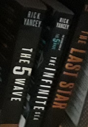 The Fifth Wave Series (Rick Yancey)