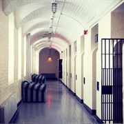 HI-Ottawa Jail Hostel, Canada