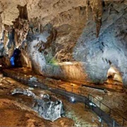 Cueva De Cullalvera, Cantabria