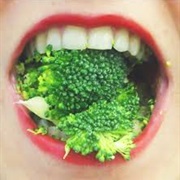 Talk With Food in Their Mouth