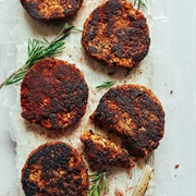 Spicy Vegan Breakfast Sausage