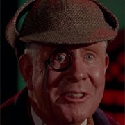 Lord Marmaduke Ffogg (Rudy Vallee)