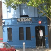 The Anglers Club, Carlton