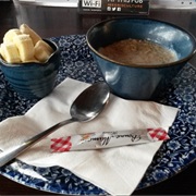 Porridge With Banana and Honey