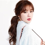 Yoon Eun-Hye