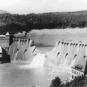 Moehne and Sorpe Dams Busted by Bomb (1943)