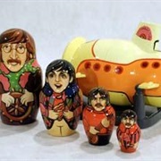 Yellow Submarine Nesting