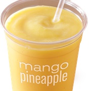 Smoothie With Mango & Pineapple