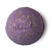 Jingle Spells Bath Bomb