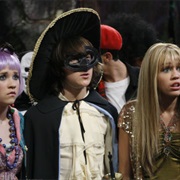 Hannah Montana: "Torn Between Two Hannahs"