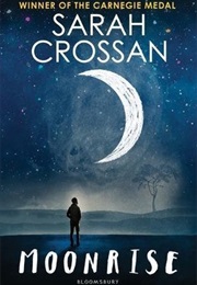Moonrise (Sarah Crossan)