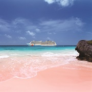 Bermuda&#39;s Pink Sand Beaches