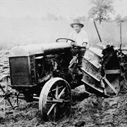 First Tractor Built (1916)